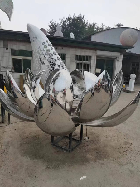 不锈钢雕塑制作加工